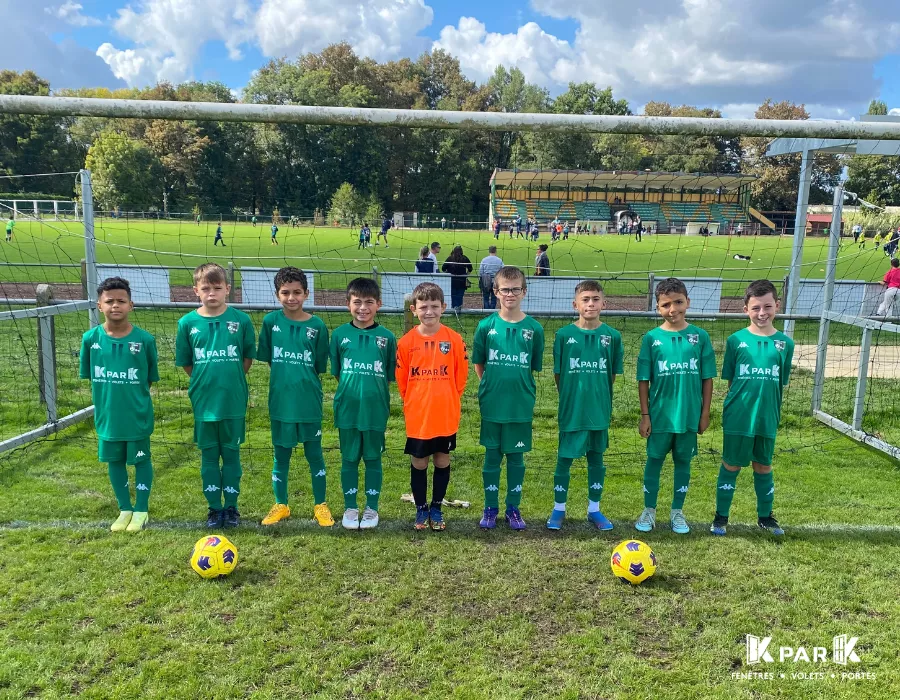 Remise officielle Montpon Menesplet FC photo d'équipe